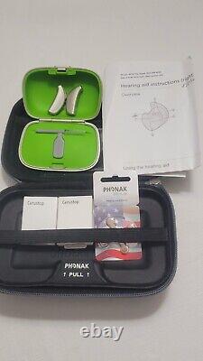 Phonak Bolero Q90-SP Hearing Aids with Case and Accessories Right & Left